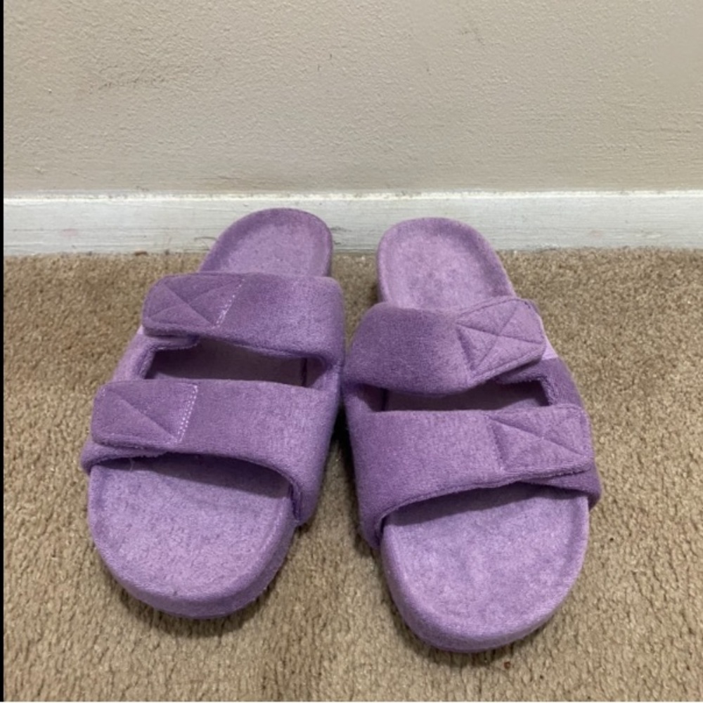 EUC A New Day purple Velcro platform slides